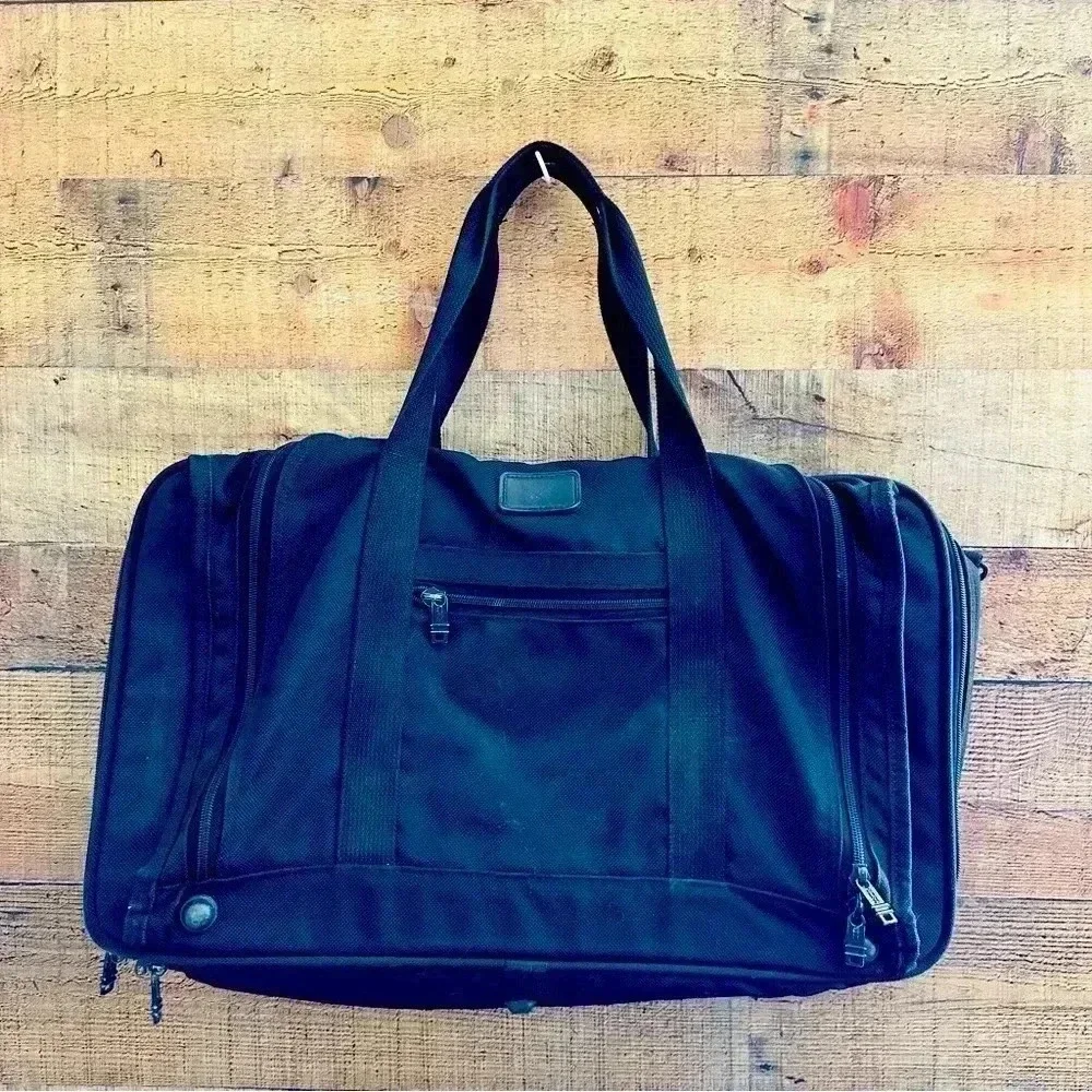 Tumi Vintage Expandable Boston Ballistic Large Duffle Carry On Bag